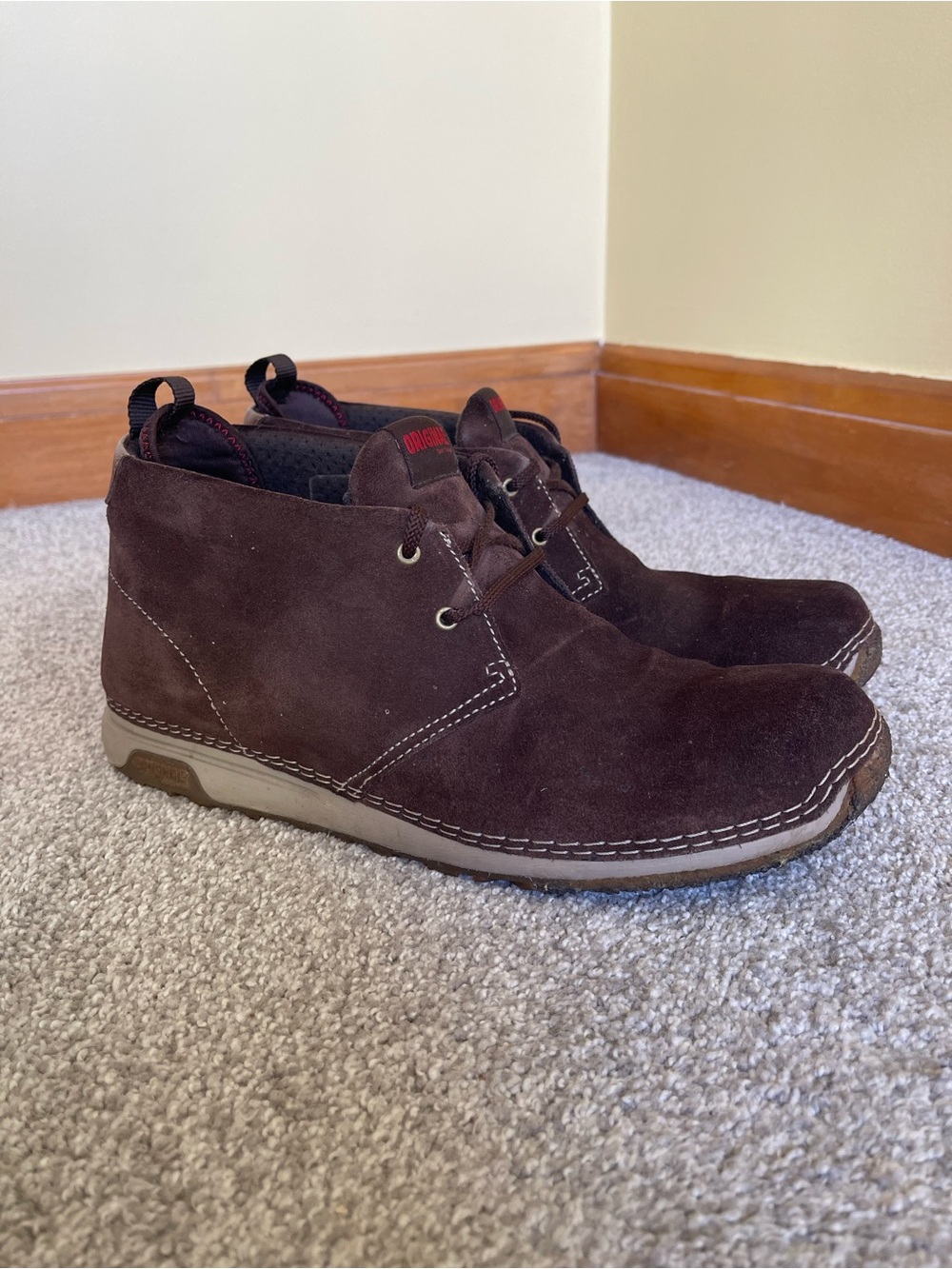 Clarks Men's Dark Brown Suede Chukka Boots - Lace-Up